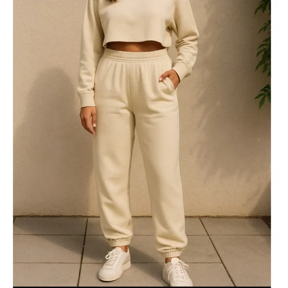 WeWoreWhat x Revolve Cream Brushed Terry High Waist Joggers Size Large - Picture 2 of 12